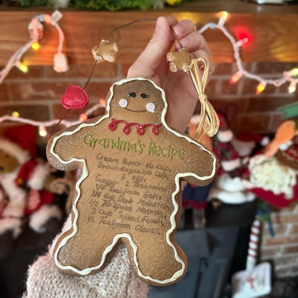 Gingerbread Man Holiday Ornament with Recipe